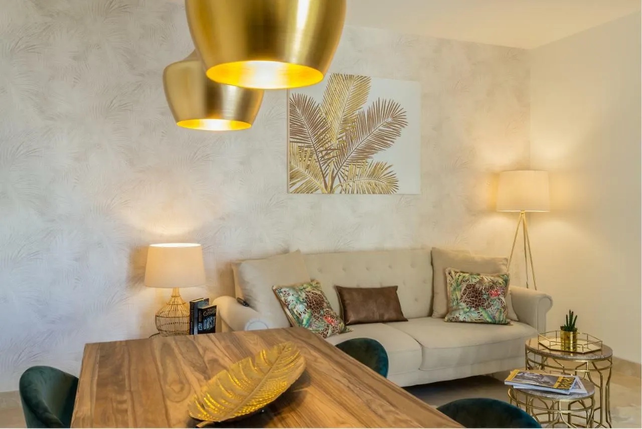 Renthas Constitucion L Apartment Malaga